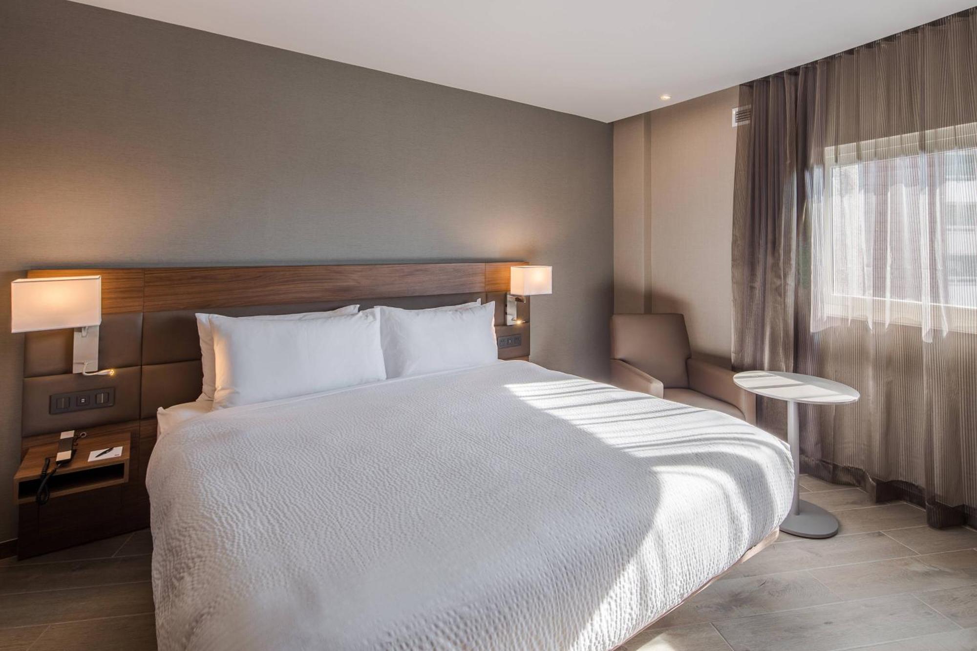 Ac Hotel By Marriott Guadalajara Expo Zapopan Exterior photo